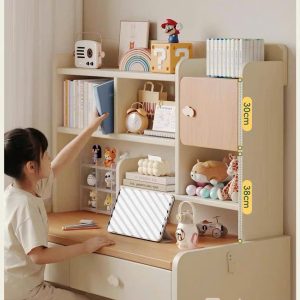 Hệ giá sách nhiều tầng giúp bé sắp xếp dễ dàng