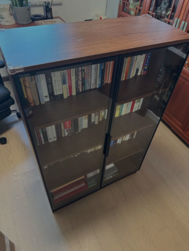 Tủ Decor Cánh Kính Nhiều Tầng Hiện Đại Cho Phòng Khách GH-56007