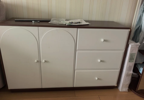 Tủ Decor Cánh Cong Kết Hợp Ngăn Kéo Thiết Kế Tối Giản GH-56016