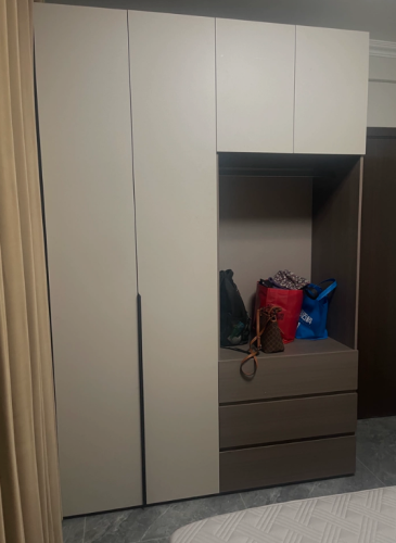 Tủ Quần Áo Có Khoang Treo Đồ Mở Và Ngăn Kéo Tiện Lợi GH-13094