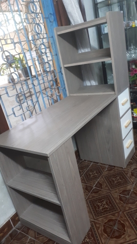 Bàn Học Kết Hợp Kệ Sách Hai Bên Và Ngăn Kéo GH-72056
