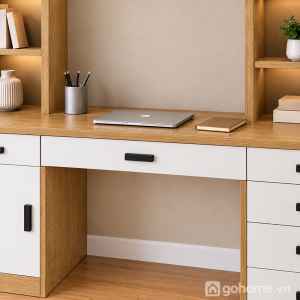 Nhiều khoang mở giúp sách vở dễ tìm hơn